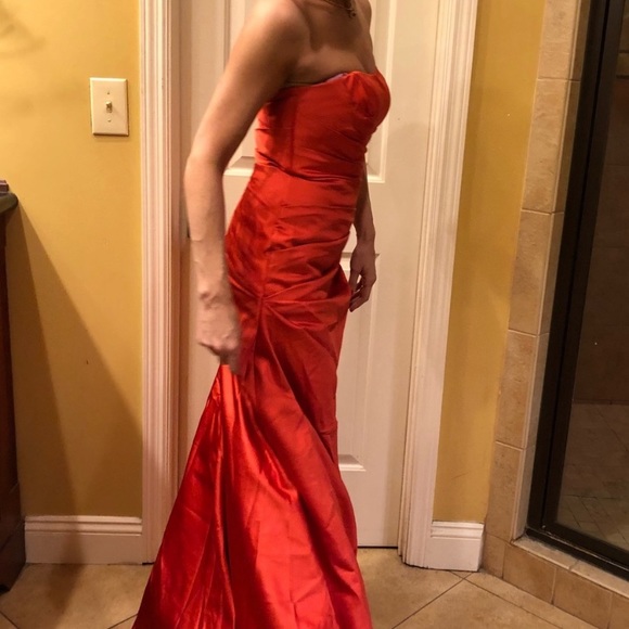 David’s Bridal NWT  maxi dress Size 2 and 6 - Picture 4 of 8